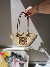 Load image into Gallery viewer, Loewe small anagram basket bag
