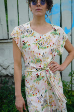 Load image into Gallery viewer, 60's printed dress