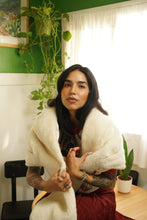Load image into Gallery viewer, 80's Faux Fur Shawl