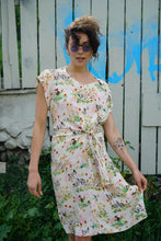 Load image into Gallery viewer, 60's printed dress