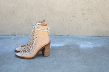 Load image into Gallery viewer, Ann Demeulemeester Sandals
