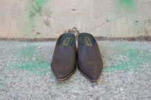 Load image into Gallery viewer, Donald J. Pliner mules