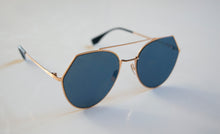Load image into Gallery viewer, Fendi Sunglasses