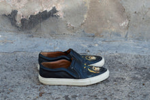 Load image into Gallery viewer, Givenchy Rottweiler Skate Sneaker