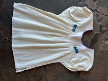 Load image into Gallery viewer, 70's Traditional Mexican Embroidered Blusa