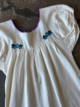 Load image into Gallery viewer, 70's Traditional Mexican Embroidered Blusa