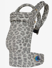 Load image into Gallery viewer, ARTIPOPPE ZEITGEIST BABY CARRIER || LEOPARD LIGHT