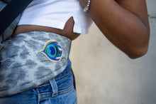 Load image into Gallery viewer, ARTIPOPPE ZEITGEIST BABY CARRIER || LEOPARD LIGHT