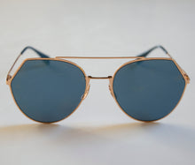 Load image into Gallery viewer, Fendi Sunglasses