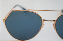 Load image into Gallery viewer, Fendi Sunglasses