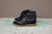 Load image into Gallery viewer, Isabel Marant Betty Sneaker