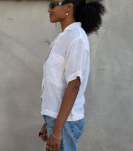 Load image into Gallery viewer, Vintage Linen Button Down