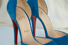 Load image into Gallery viewer, Christian Louboutin Pump