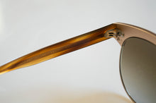 Load image into Gallery viewer, Oliver Peoples Sunglasses