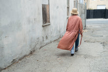 Load image into Gallery viewer, Vintage Robe