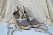 Load image into Gallery viewer, Stella McCartney Espadrille
