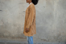 Load image into Gallery viewer, 80's Suede Jacket
