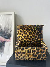Load image into Gallery viewer, Vintage Leopard Box Bag
