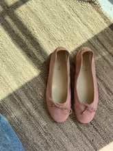 Load image into Gallery viewer, CELINE ballet flats
