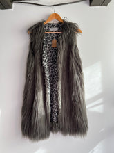 Load image into Gallery viewer, Stella McCartney faux fur vest
