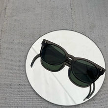 Load image into Gallery viewer, Vintage Sunglasses

