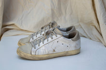 Load image into Gallery viewer, Golden Goose Sneakers
