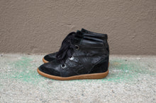 Load image into Gallery viewer, Isabel Marant Betty Sneaker
